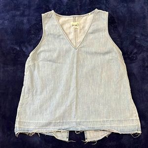 Rare find! V neck chambray denim frayed hem, rag and bone 100% cotton vest.
